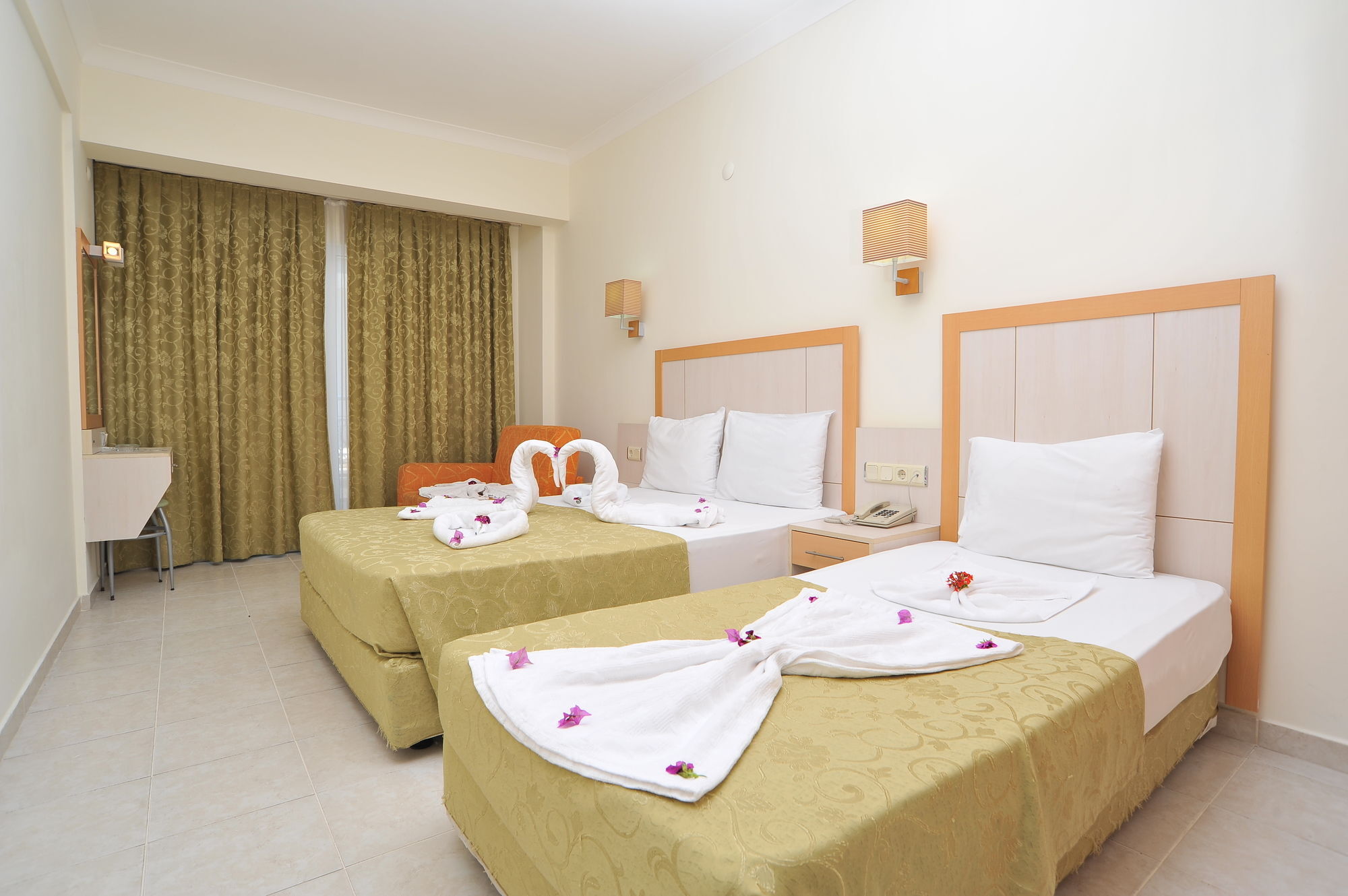 Cleopatra Golden Beach Hotel ألانيا المظهر الخارجي الصورة